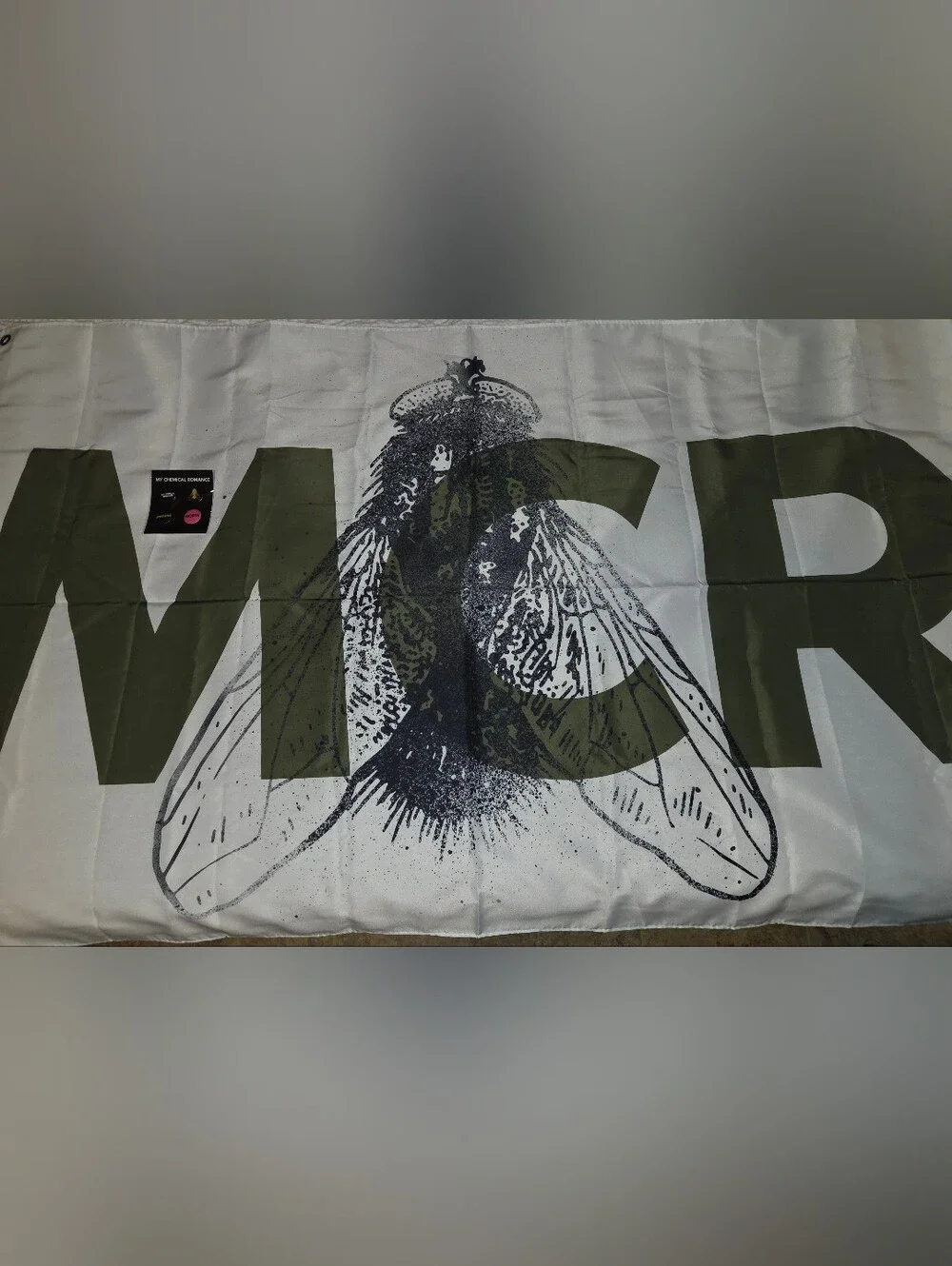 Official My Chemical Romance Tour Limited Edition 'Swarm' Flag & Buttons BUNDLE